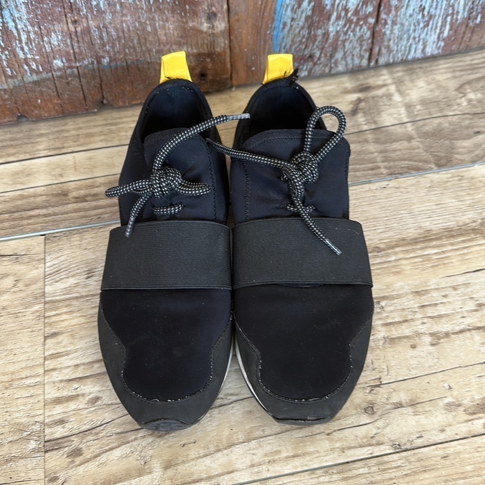 Aldo Size 8 Women's Dwiedia Cutout Sneakers - Picture 4 of 13